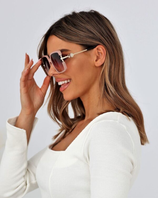 PERLA Okulary damskie przeciwsłoneczne PERLA Okulary damskie przeciwsłoneczne