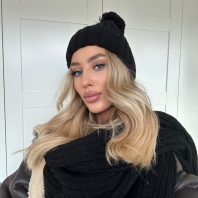 Komplet Czapka z Pomponem i Szalik damski KIM Kolor CZARNY