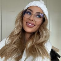 Komplet Czapka z Pomponem i Szalik damski KIM Kolor Biały Śmietanowy