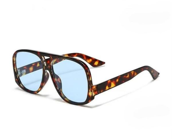 mmexport1762273417606-min mmexport1762273417606-min